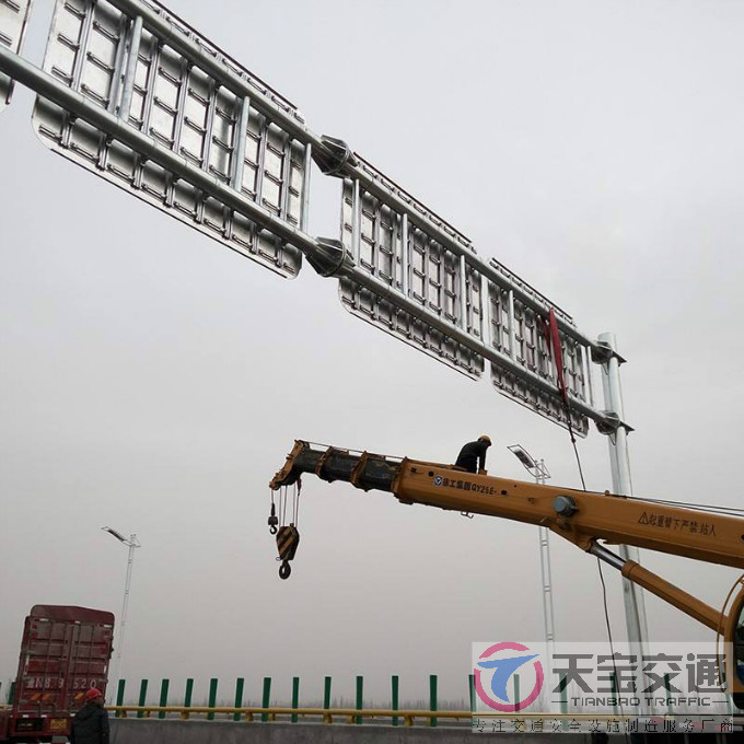 淮安高速公路标志杆厂家 指引着人们安全行驶